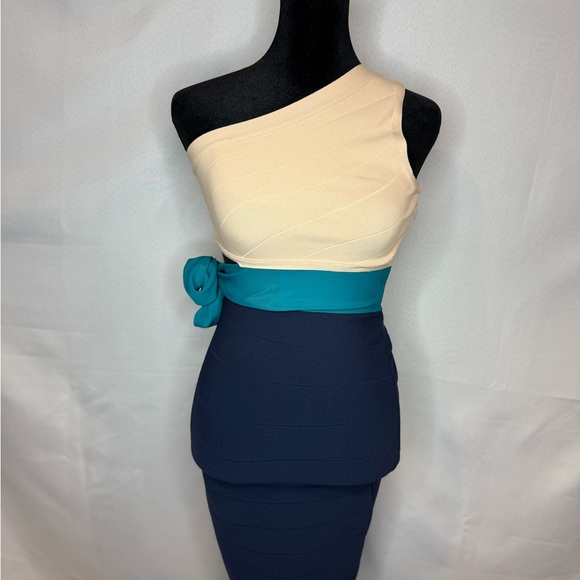Bebe Asymmetrical Peplum Dress Cream and Blue Cocktail Bebe Asymmetrical Peplum Dress Cream and Blue Cocktail